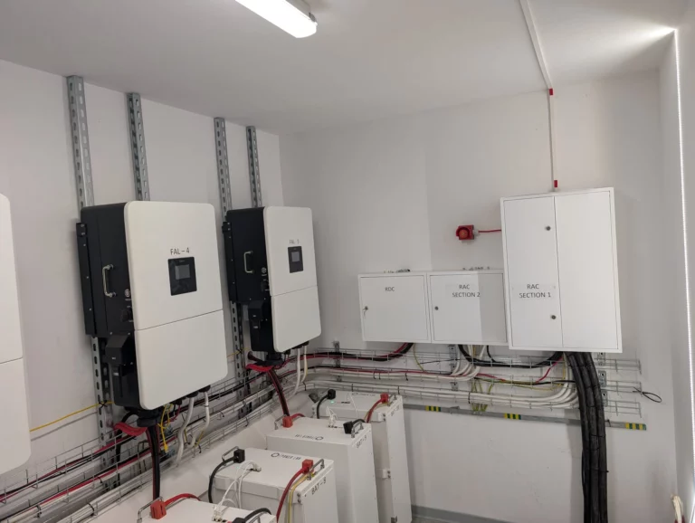 Magazyn energii z fotowoltaiką - czy to się opłaca?